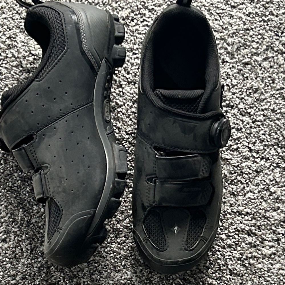 Specialized All-Black Cycling Shoes